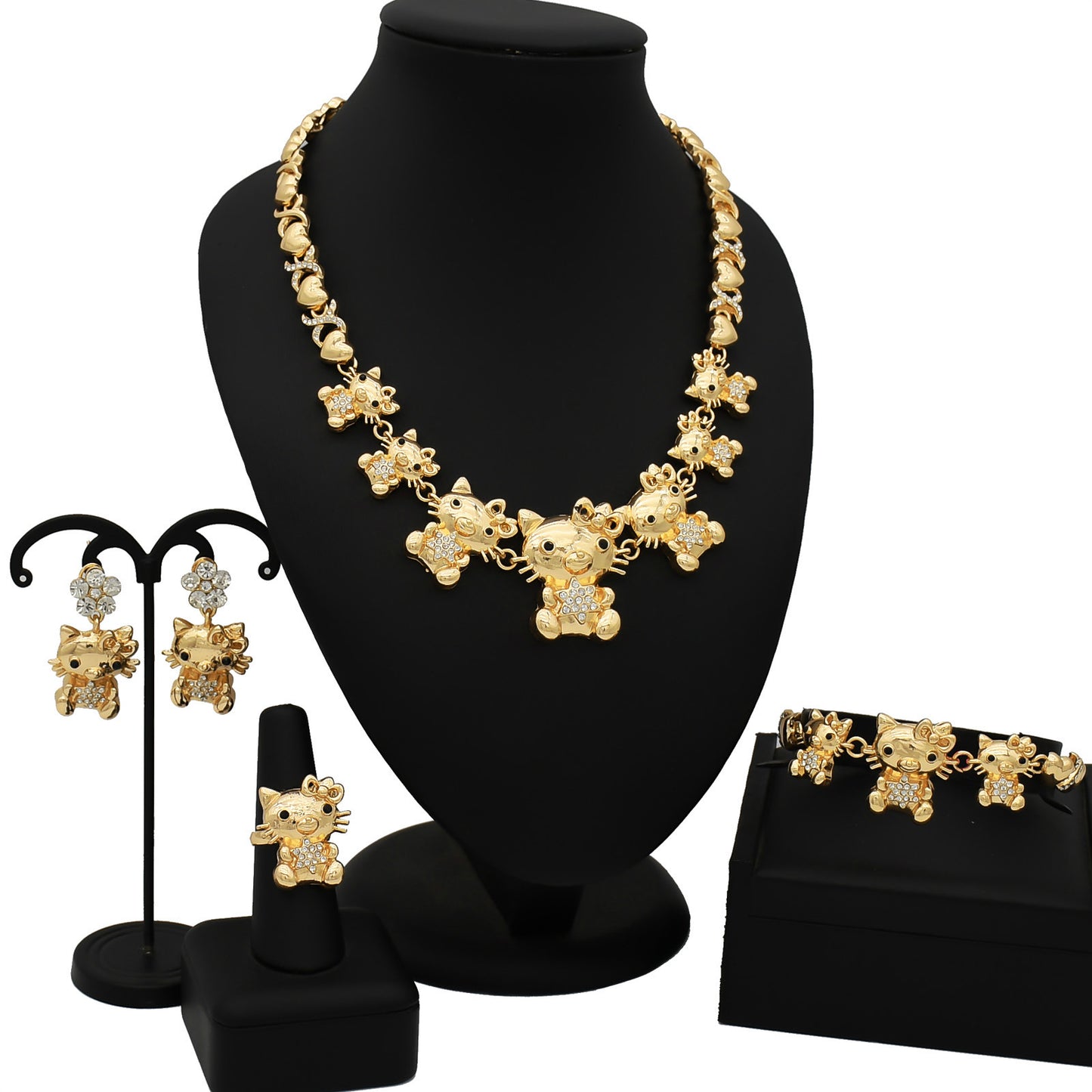 Classic XO Jewelry Four-piece Set